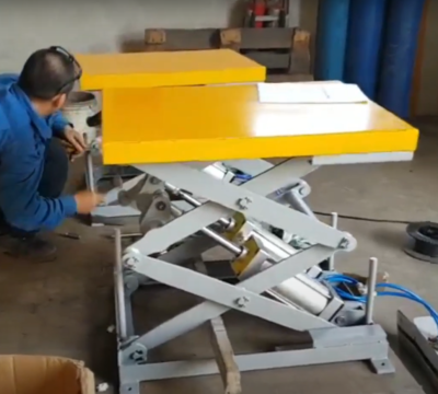 metect sản xuất bàn nâng khí nén